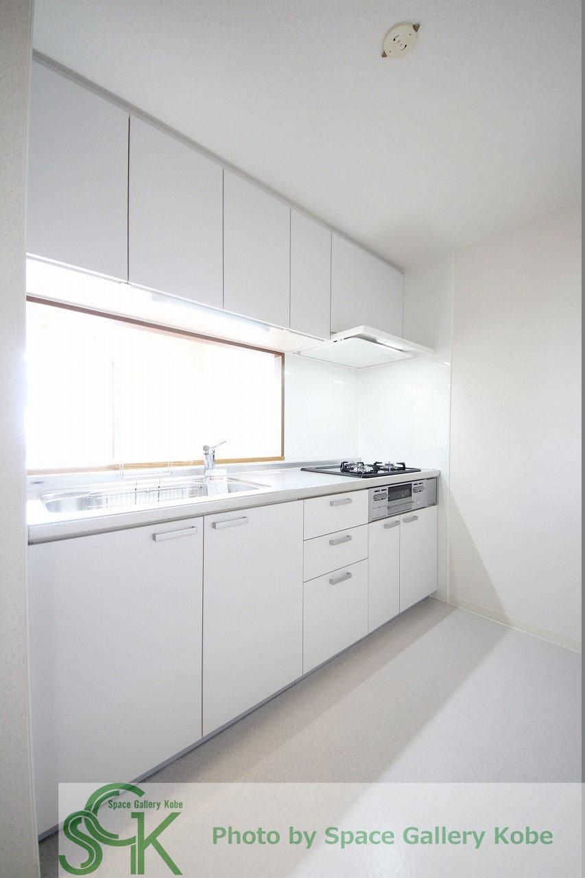 学園シティコートのキッチン|※お部屋により仕様が異なる可能性があります。