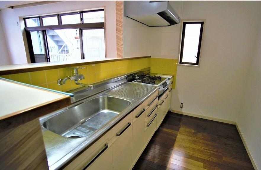 ピジョン・コートのキッチン|使い勝手の良いカウンターキッチン♪