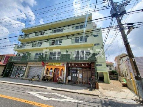 ヒカリマンションの外観