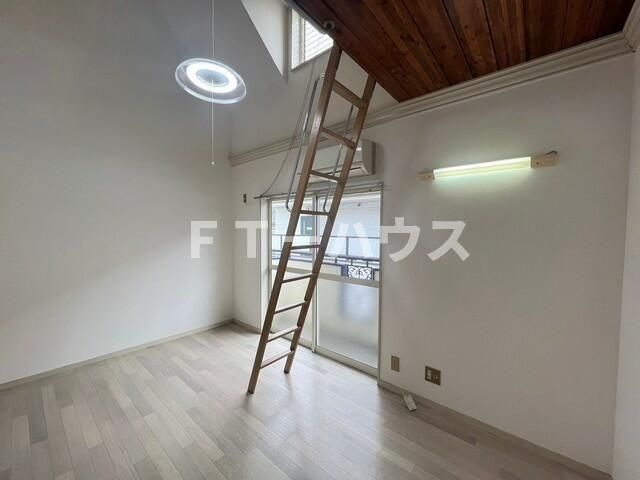 ｔｗｉｎＢの居間・リビング