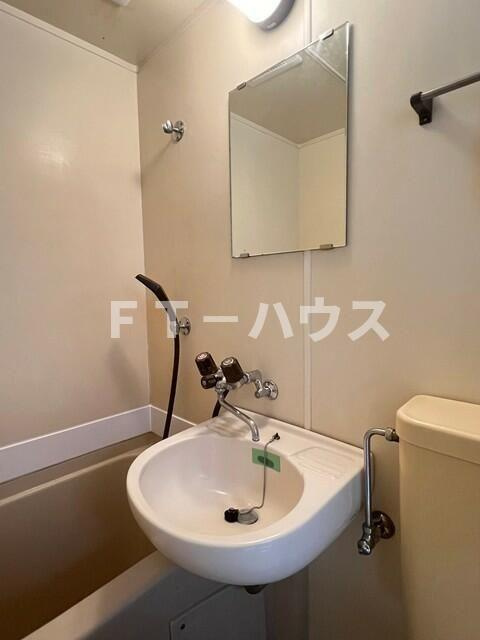 ｔｗｉｎＢの洗面所