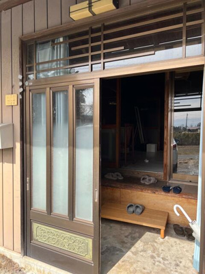 【内装】 | 宇都宮市大谷町　６DK　中古住宅 | 玄関も古き良き日本を演出。