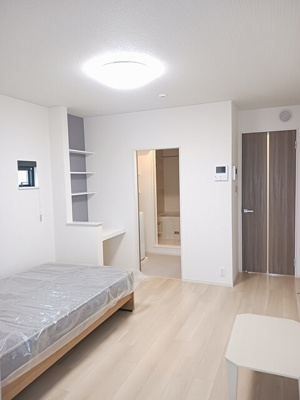 【居間・リビング】 | グレイス古川 | 家具家電付きのお部屋です。