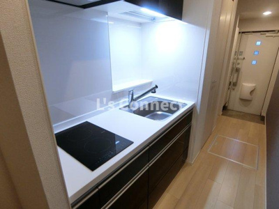 【キッチン】 | グレイス古川 | ２口ＩＨヒーターのシステムキッチン。