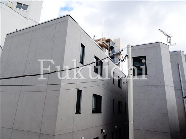 キャスティア目黒柿の木坂の外観