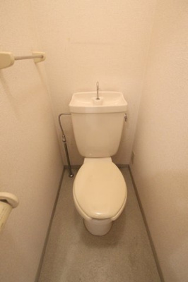 トイレ♪※リフォーム前写真です。