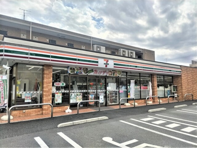 セブンイレブン 南越谷５丁目店まで350ｍ