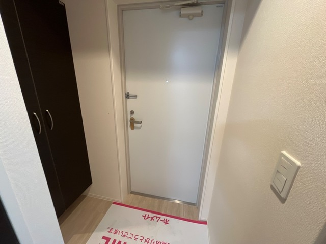 Tiara本町の玄関|シューズボックス付きの玄関です★