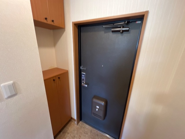 エクセルタウン蔵上Ⅱの玄関|シューズボックス付きの玄関です☆