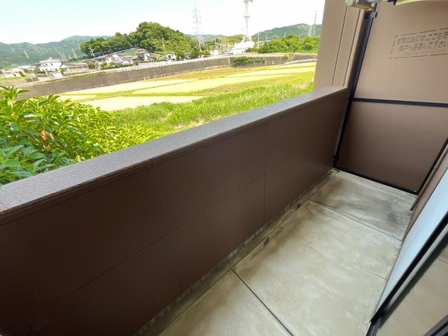 エクセルタウン蔵上Ⅱのバルコニー|陽当たり良好なバルコニーです♪