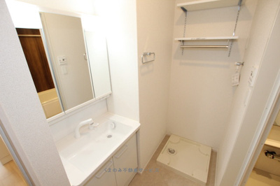 【洗面所】 | コンフォース　Ⅱ | 広い洗面スペース
コンフォース2　204号室　2025年7月8日