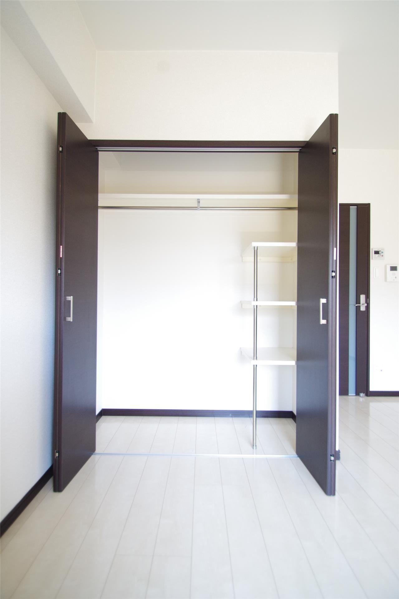 熊本市中央区新屋敷１丁目の賃貸マンションの収納