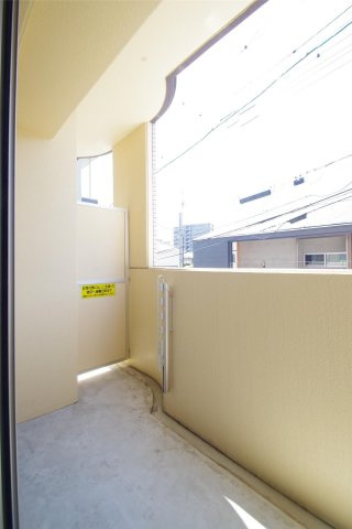 熊本市中央区新屋敷１丁目の賃貸マンションのバルコニー