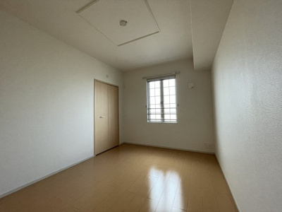 【洋室】 | Ｃａｓａ・ＡｖａｎｚａｔｏⅡ | イメージ202号室写真