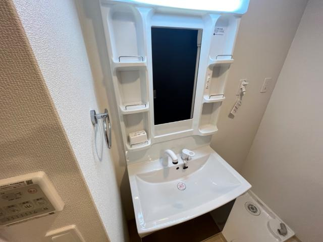 eCloudの洗面所|洗髪洗面化粧台