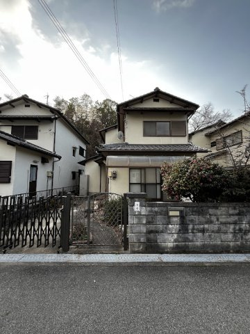 三田市下内神中古一戸建の外観