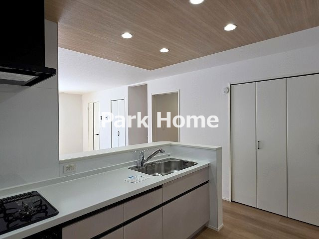 高知市介良 2期2棟1　新築戸建てのキッチン