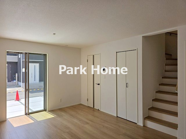 高知市介良 2期2棟1　新築戸建ての居間・リビング|１F：16LDK