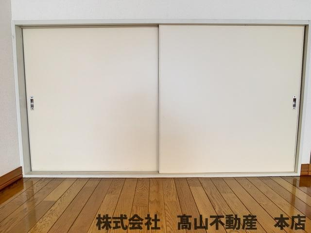 宗像市三郎丸１丁目のアパートの収納