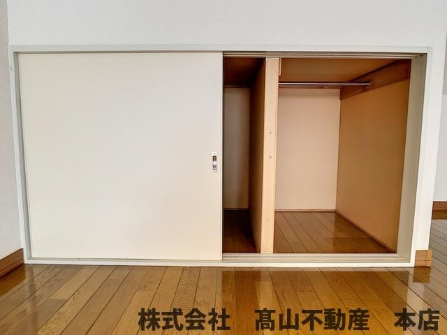 宗像市三郎丸１丁目のアパートの収納