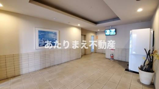 セゾンドール貝塚のロビー