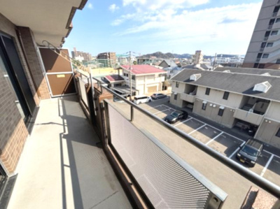 【バルコニー】 | クレアコートロイヤル