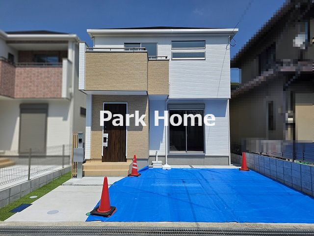 高知市介良 2期2棟2　新築戸建ての駐車場