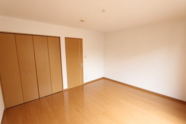 カーサグランデ池場の洋室|※画像はイメージです。現況優先となります。