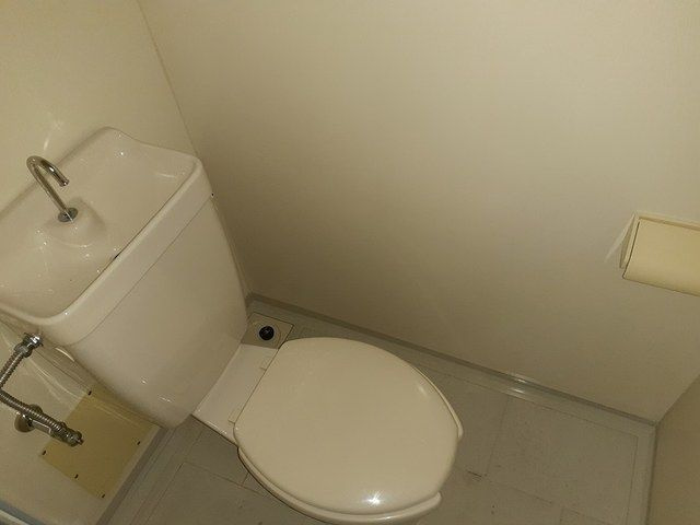 野々宮２丁目倉庫付事務所（Ｊ）のトイレ