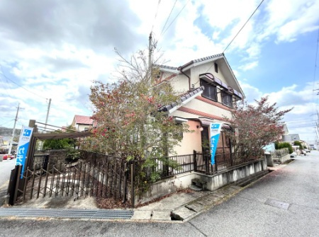 三田市つつじが丘南3丁目中古戸建ての外観