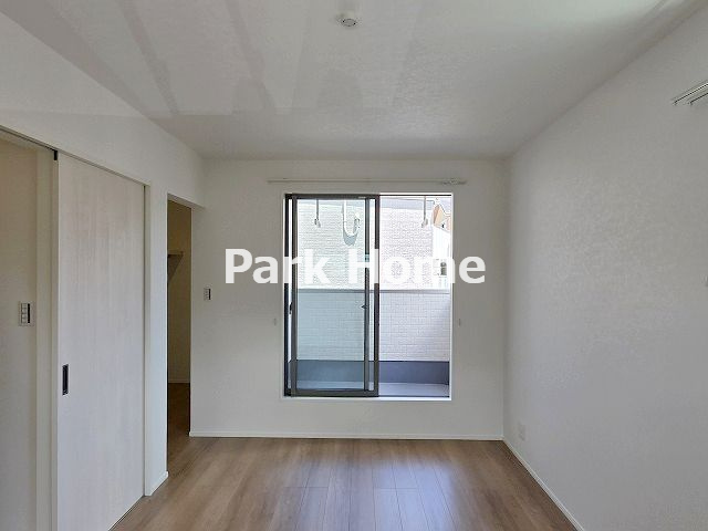 高知市桟橋通3丁目　③　新築戸建ての洋室|２F：7.5洋室+WIC