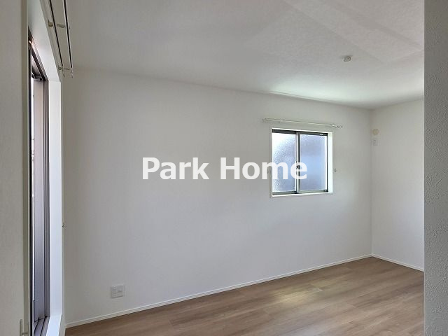 高知市桟橋通3丁目　③　新築戸建ての洋室|２F：7.5洋室+WIC