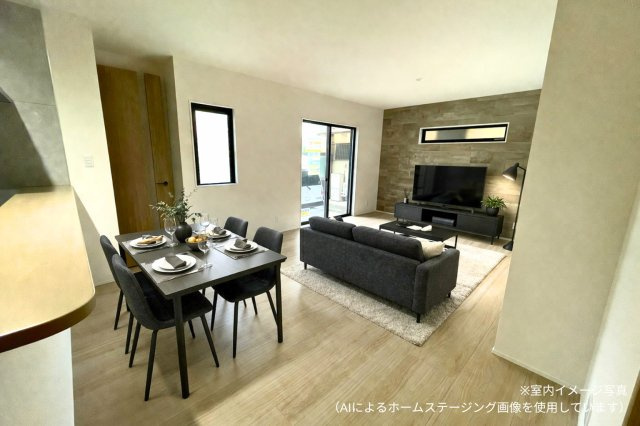 マ・メゾン　佐伯区五日市中央5丁目　№101の居間・リビング|ＬＤＫ18.5帖
