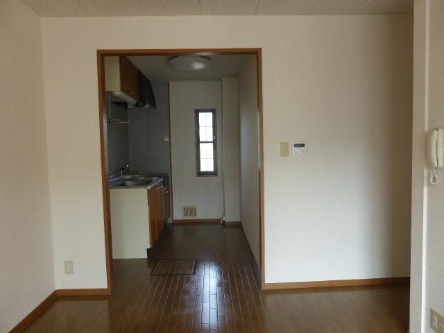 ソレジオ浜中　Ｂの居間・リビング|リビング