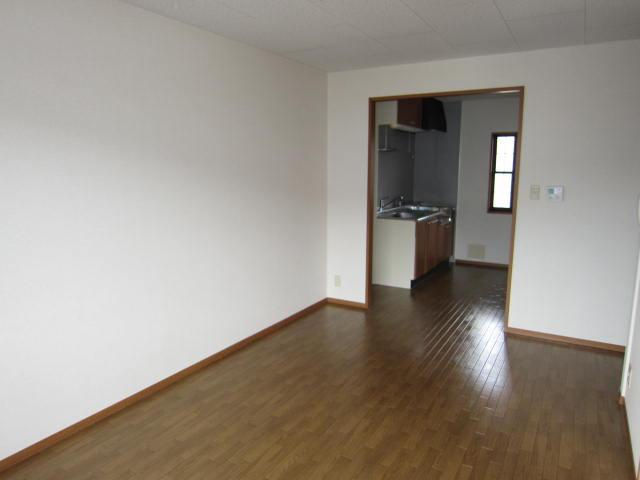 ソレジオ浜中　Ａの居間・リビング|リビング