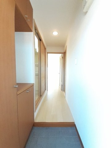 アルファ　ワンの玄関