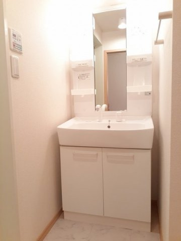 ブリーゼの洗面所