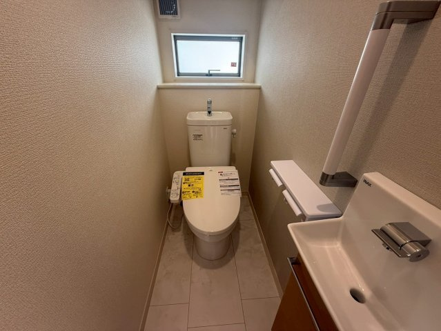 ■■南城市知念久原-全8棟のトイレ|7号棟【現地撮影】2025.6月いつでもご案内できます♪