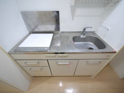 【キッチン】 | SERENiTE本町エコート | お料理しやすいキッチンです