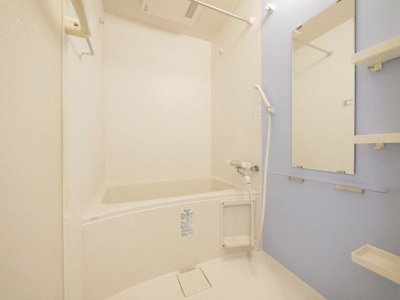 【浴室】 | セレニテ心斎橋グランデ | 落ち着いた空間のお風呂です