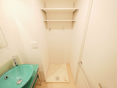 【設備】 | セレニテ心斎橋グランデ | 洗濯機置き場です