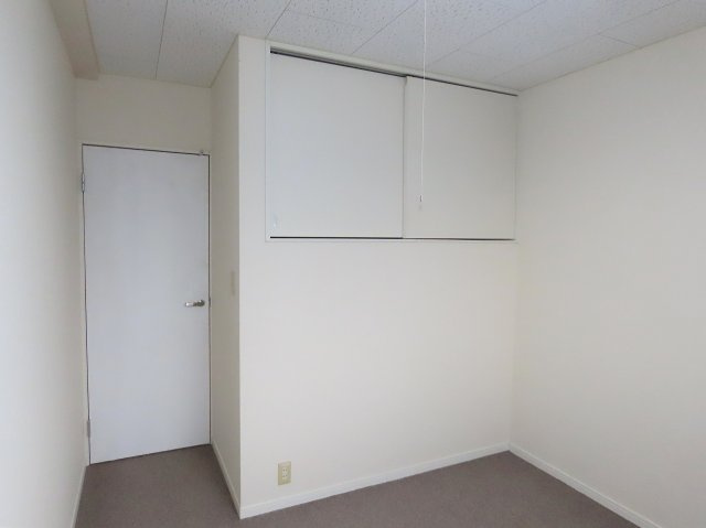 レオパレスクラージュの内装|収納が豊富なお部屋です