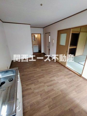 【居間・リビング】 | クローバーハイツ