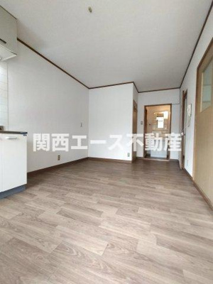 【居間・リビング】 | クローバーハイツ