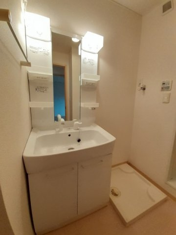 フレグランス広石の洗面所