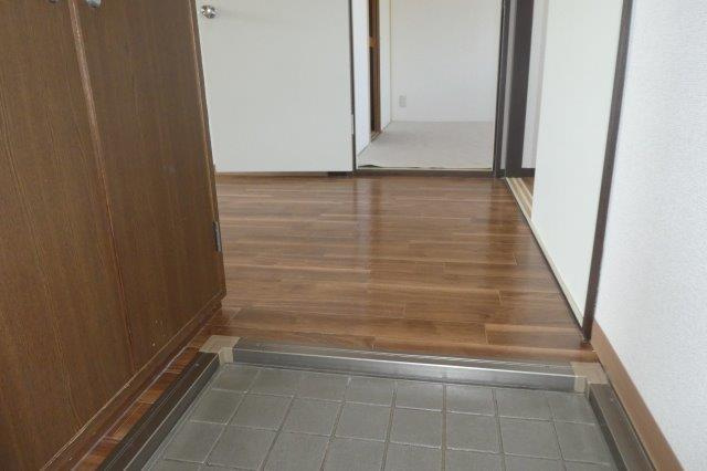 コーポサンライトⅠの玄関