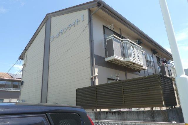 コーポサンライトⅠの外観