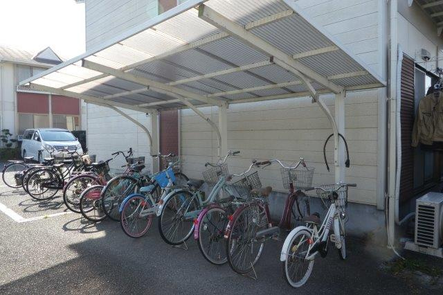 コーポサンライトⅠのその他共用部分|自転車置き場