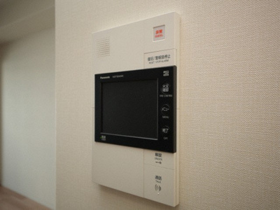 【セキュリティ】 | スプランディッド淀屋橋DUE | モニター付きインターフォンです
