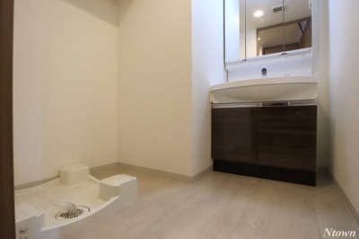 【洗面所】 | プレサンス栄ライズ | 洗面所です